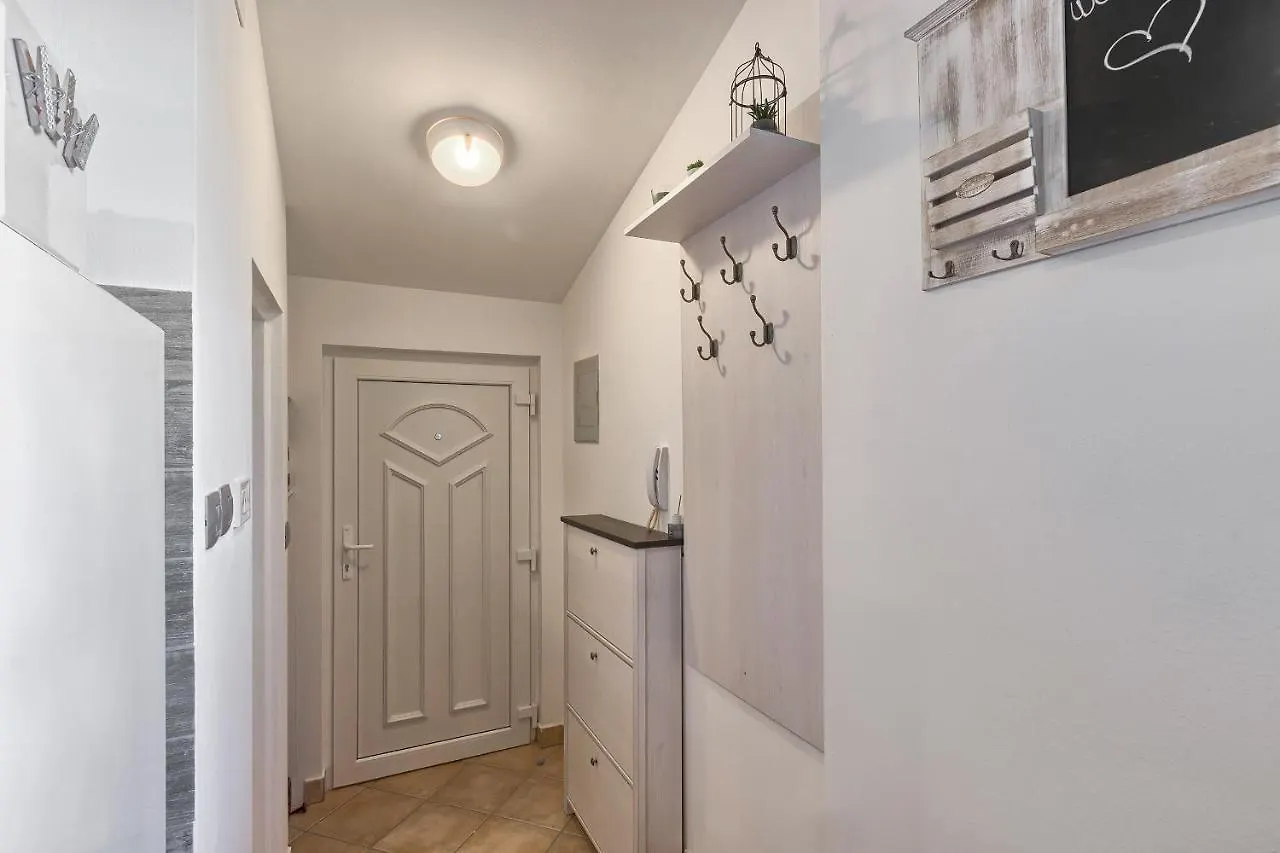 Brijuni Loft Apartment Pula 0*,